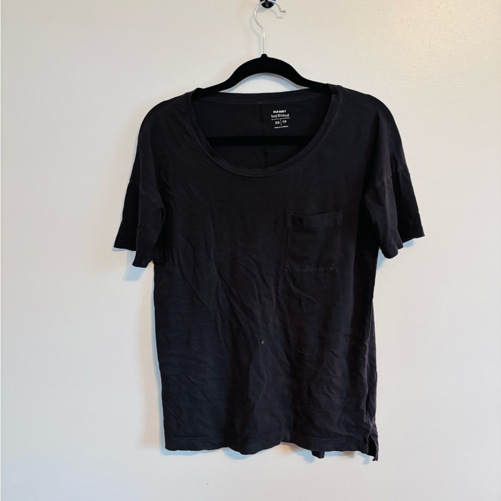 Old navy dark grey boyfriend  t shirt size xs